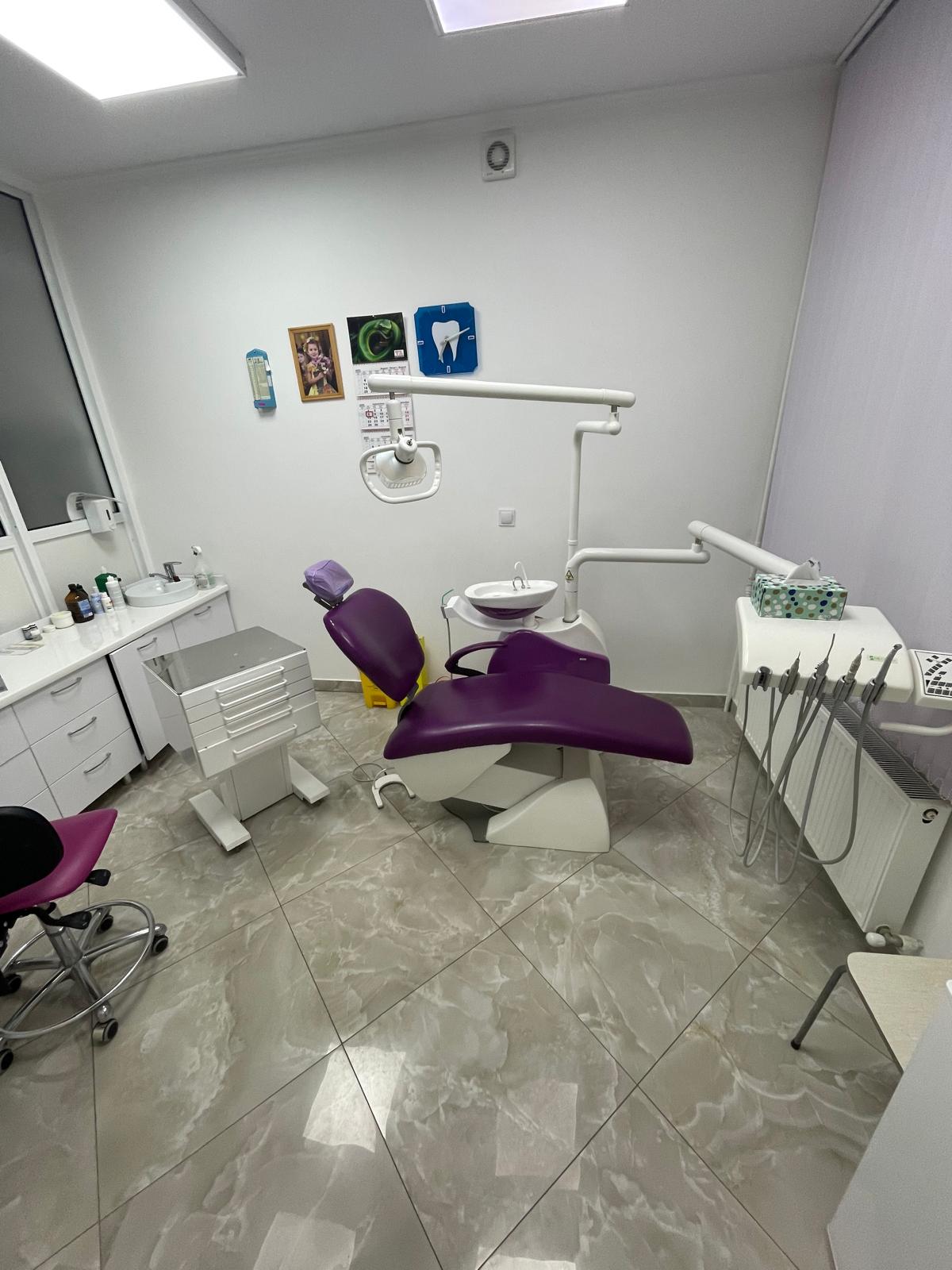 Dental Sali Treatment Room